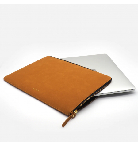 Casyx Collection Atelier for MB Pro 14" • Camel